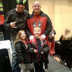 Meet your Posher, Dennis